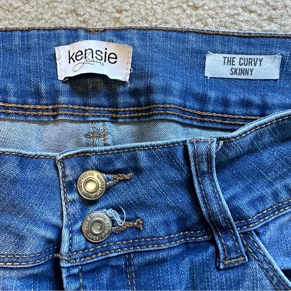 Kensie The Curvy Skinny Jeans size 8/29 - Picture 1 of 4